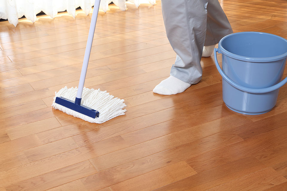 フローリング フロアークリーニング